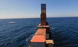 Illustration for article titled The Navy's Smart New Stealth Anti-Ship Missile Can Plan Its Own Attack